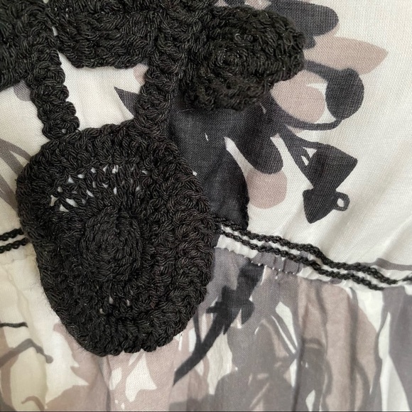 Max Studio dress V neck crochet detail cap sleeve cotton Elasticized below chest - Picture 4 of 9